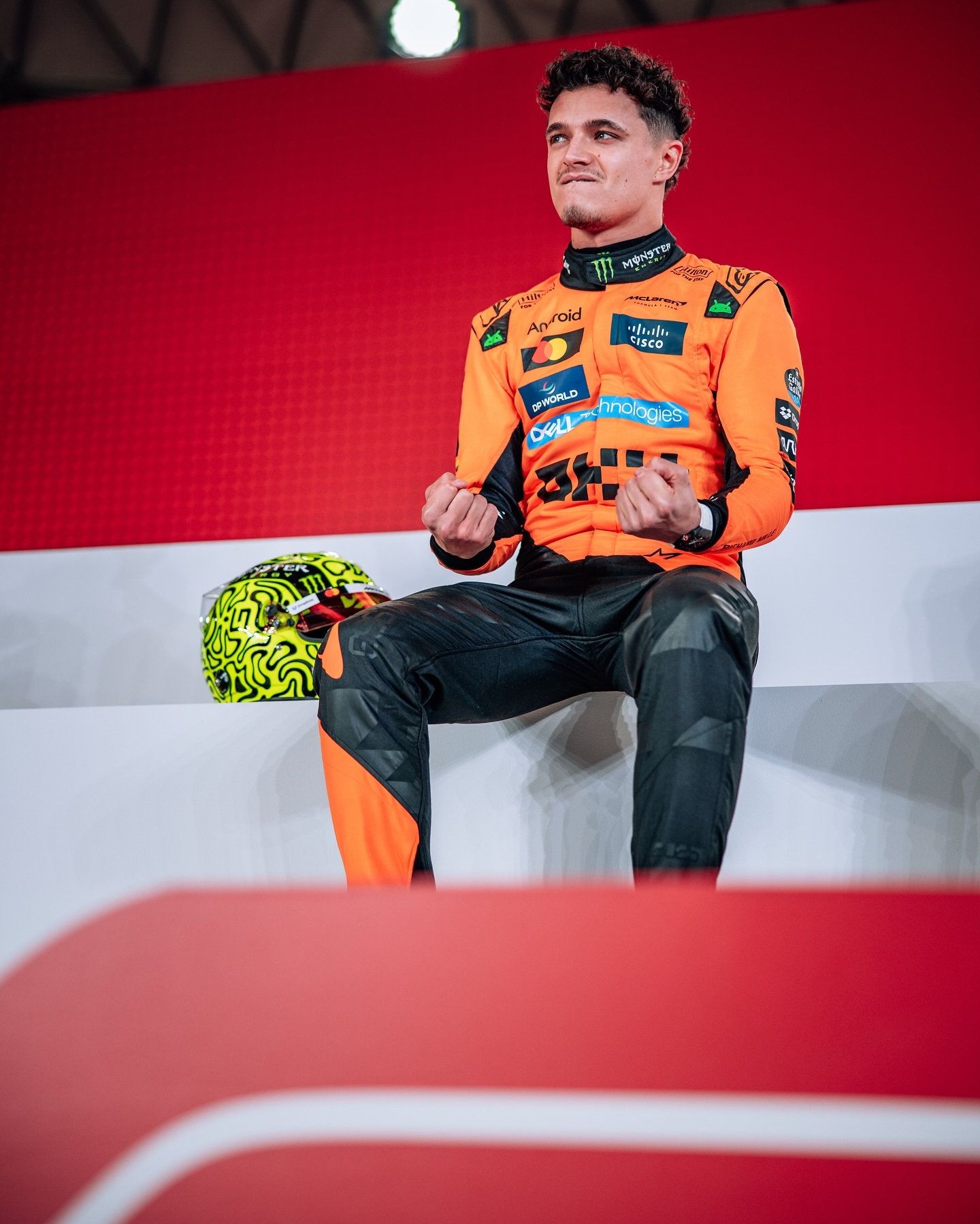 爱游戏大厅-红牛二队绝杀索伯车队，汉密尔顿高光表现