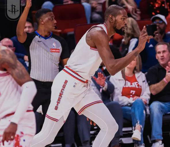 爱游戏下载-新疆队翻盘天津队，杜兰特状态火热